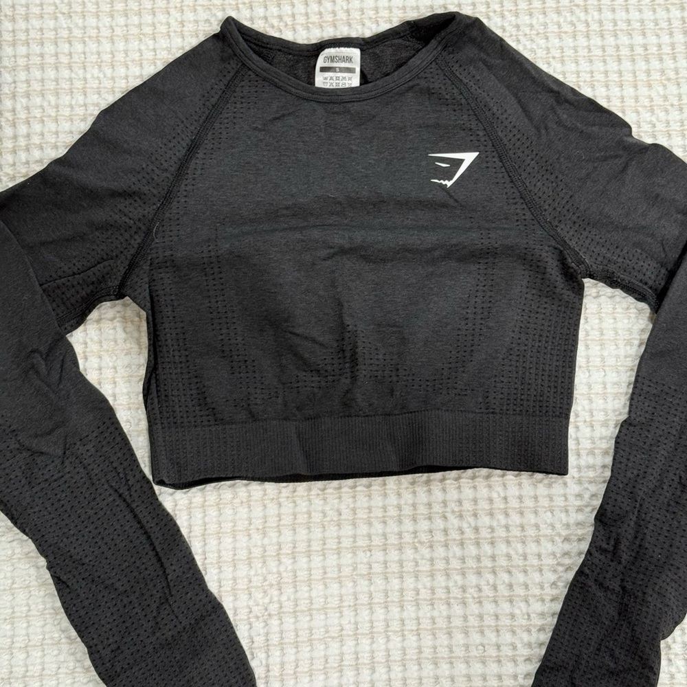 Gymshark Charcoal Long Sleeve Crop Top